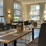 Am Stadthaus فندق 3*