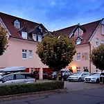 Am Stadthaus نوينبورغ أم راين
