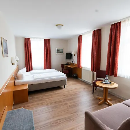 Am Stadthaus Hotel Neuenburg am Rhein