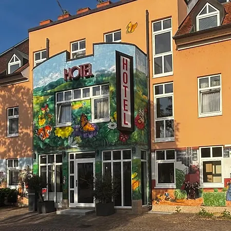 Am Stadthaus Neuenburg am Rhein
